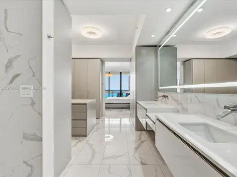 5500 Island Estates Drive Aventura FL 33160