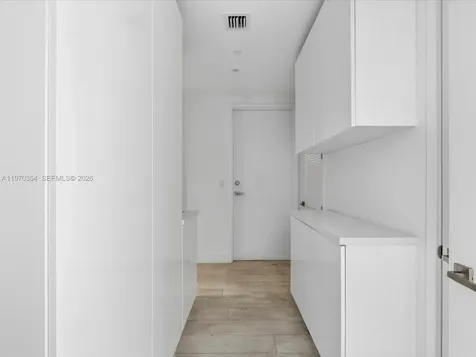 5500 Island Estates Drive Aventura FL 33160