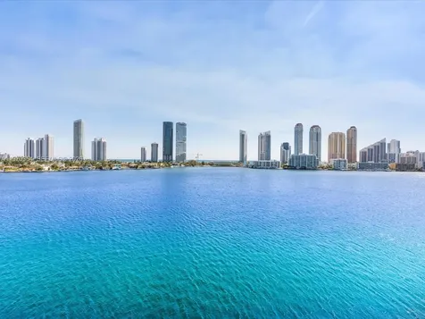 5500 Island Estates Drive Aventura FL 33160