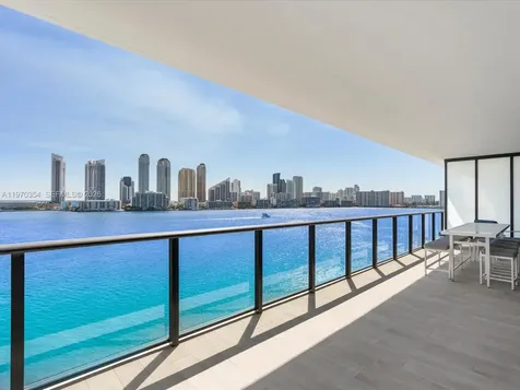 5500 Island Estates Drive Aventura FL 33160