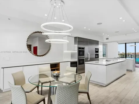 5500 Island Estates Drive Aventura FL 33160