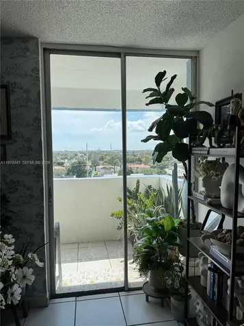 5050 NW 7th Street Miami FL 33126