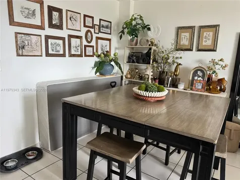 5050 NW 7th Street Miami FL 33126