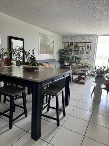 5050 NW 7th Street Miami FL 33126