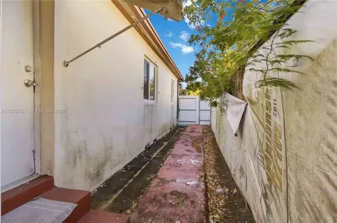 380 NW 133rd Street North Miami FL 33168