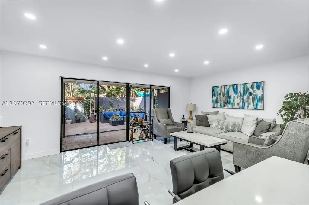3321 Simms Street Hollywood FL 33021