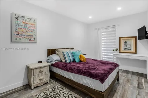 3321 Simms Street Hollywood FL 33021