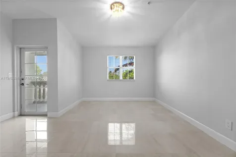 621 NE 8th Avenue Fort Lauderdale FL 33304