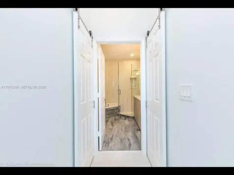 621 NE 8th Avenue Fort Lauderdale FL 33304