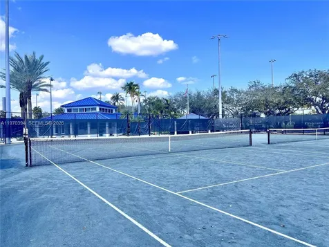 621 NE 8th Avenue Fort Lauderdale FL 33304