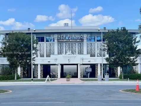 621 NE 8th Avenue Fort Lauderdale FL 33304