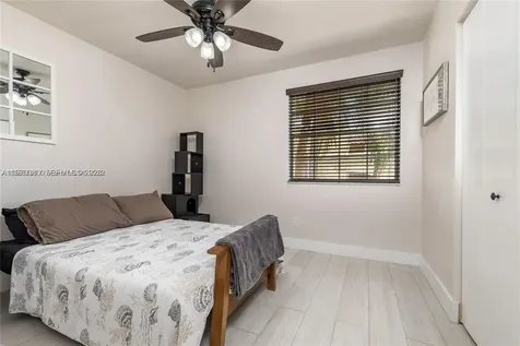 3559 Magellan Circle Aventura FL 33180