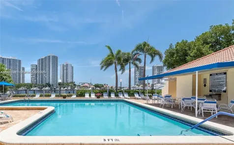 3559 Magellan Circle Aventura FL 33180