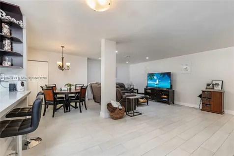 3559 Magellan Circle Aventura FL 33180