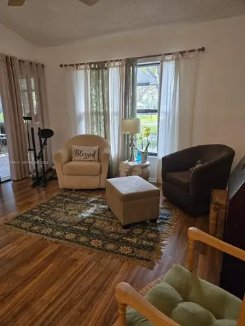 79 Via De Casas Norte Boynton Beach FL 33426