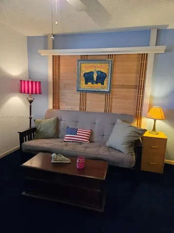 79 Via De Casas Norte Boynton Beach FL 33426