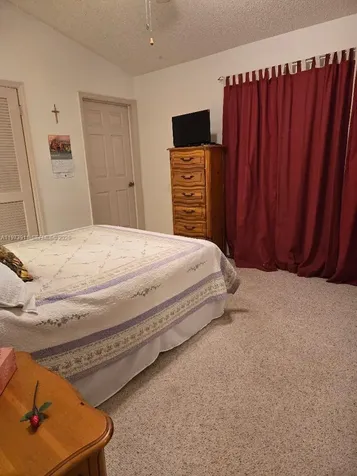 79 Via De Casas Norte Boynton Beach FL 33426