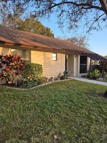 79 Via De Casas Norte Boynton Beach FL 33426