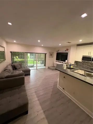 12140 SW 4th Street Pembroke Pines FL 33025