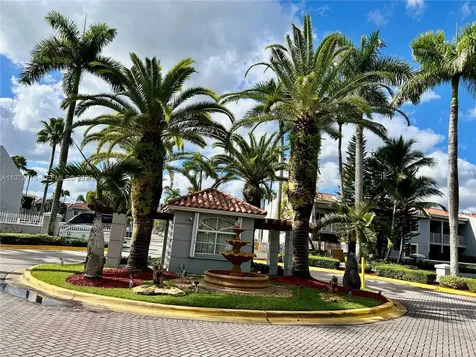 4712 NW 114th Avenue Doral FL 33178