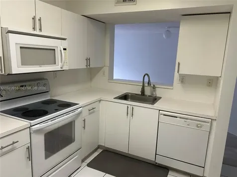 4712 NW 114th Avenue Doral FL 33178