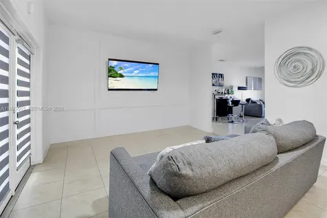 29024 SW 134th Path Homestead FL 33033