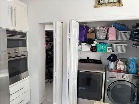 2150 NW 100th Avenue Pembroke Pines FL 33024