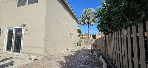 2150 NW 100th Avenue Pembroke Pines FL 33024