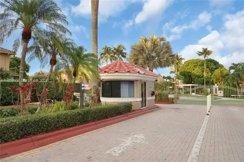 2150 NW 100th Avenue Pembroke Pines FL 33024