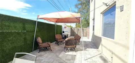 2150 NW 100th Avenue Pembroke Pines FL 33024