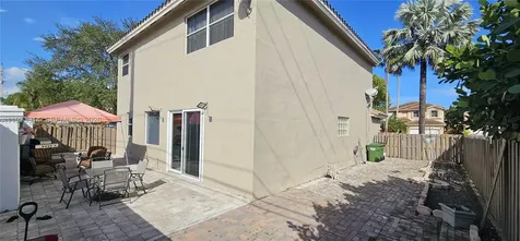 2150 NW 100th Avenue Pembroke Pines FL 33024