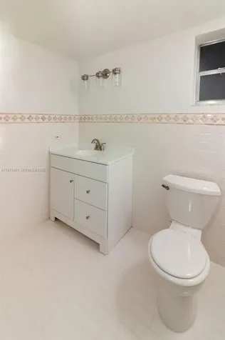 447 NE 195th Street Miami FL 33179