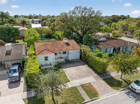 620 SW 27th Road Miami FL 33129