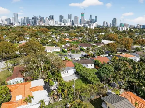 620 SW 27th Road Miami FL 33129