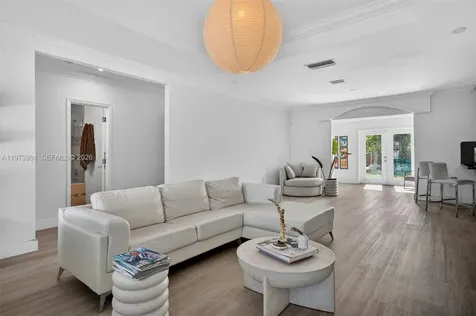 620 SW 27th Road Miami FL 33129