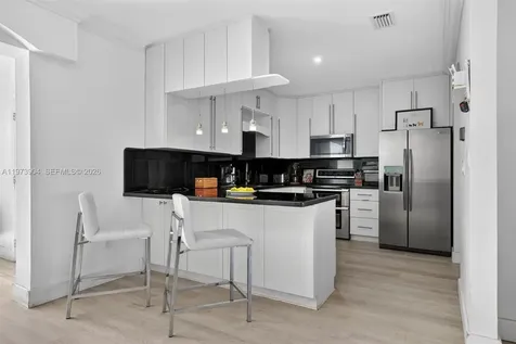 620 SW 27th Road Miami FL 33129