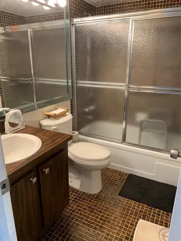 1400 Saint Charles Pembroke Pines FL 33026