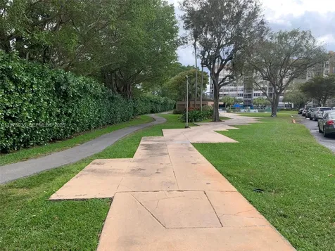 1400 Saint Charles Pembroke Pines FL 33026
