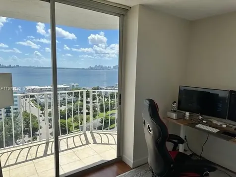 7601 E Treasure Drive North Bay Village FL 33141