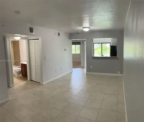 22311 SW 88th Place Cutler Bay FL 33190