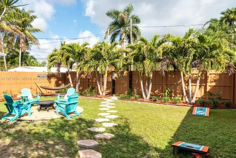 1625 Fletcher Street Hollywood FL 33020