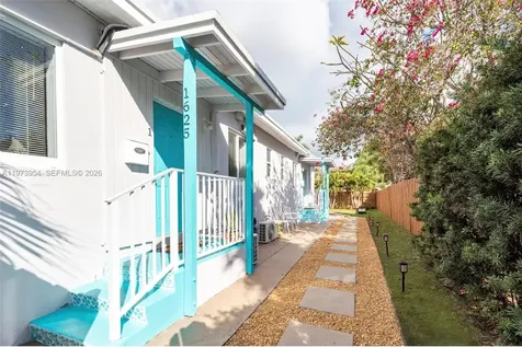 1625 Fletcher Street Hollywood FL 33020