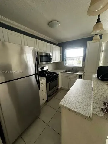7101 SW 89th Court Miami FL 33173