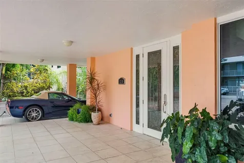 1218 Mockingbird Road Key Largo FL 33037