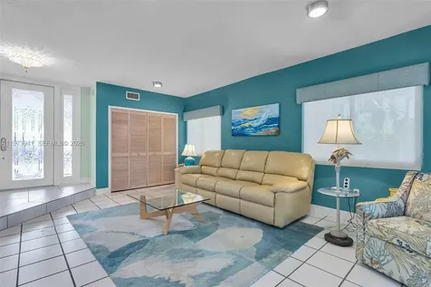 1218 Mockingbird Road Key Largo FL 33037