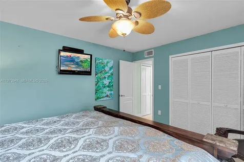 1218 Mockingbird Road Key Largo FL 33037