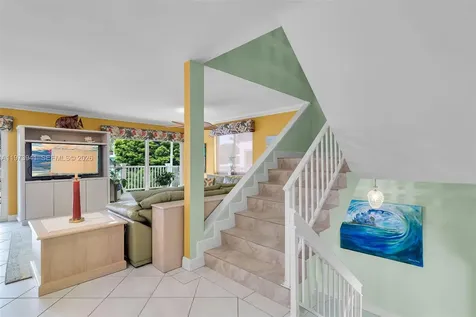1218 Mockingbird Road Key Largo FL 33037