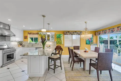 1218 Mockingbird Road Key Largo FL 33037