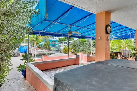 1218 Mockingbird Road Key Largo FL 33037