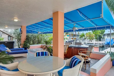 1218 Mockingbird Road Key Largo FL 33037